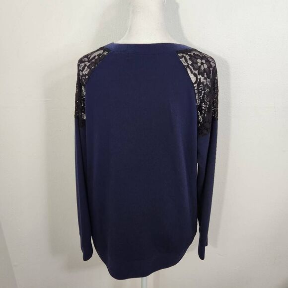 89th & Madison Navy Knit Top with Black Lace Accents Size Medium Navy Pullover - Picture 4 of 8